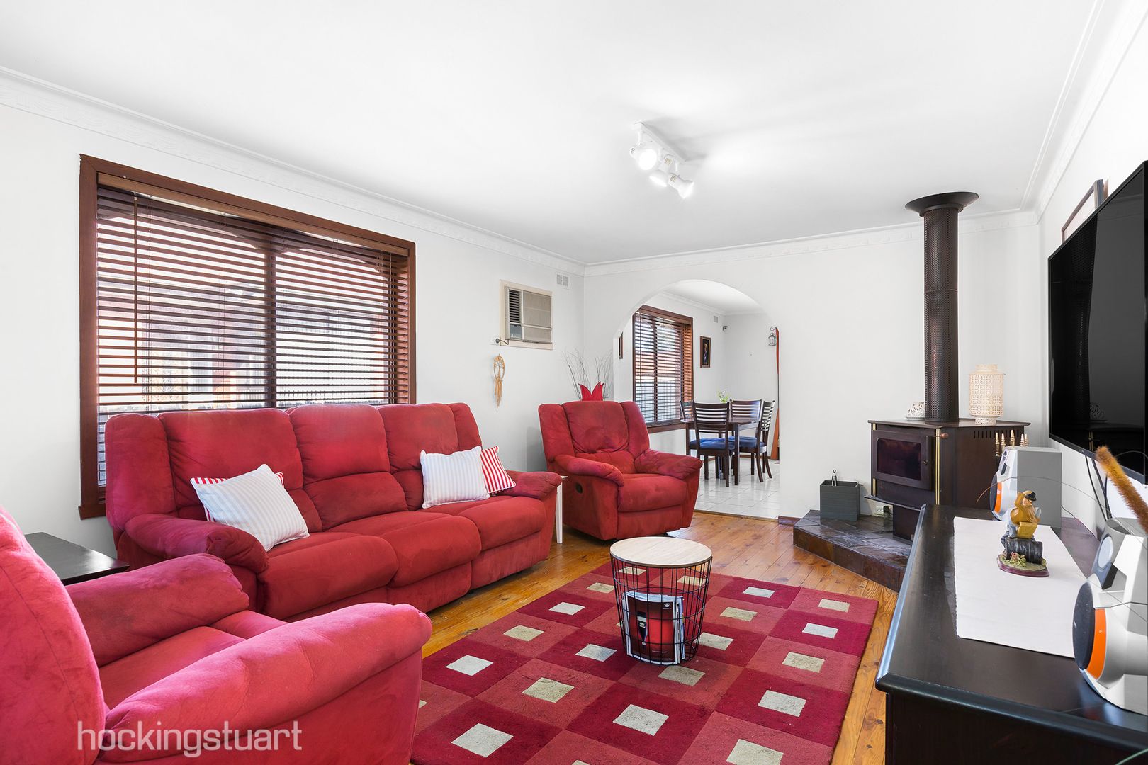 86 Hook Street, Altona Meadows VIC 3028, Image 2