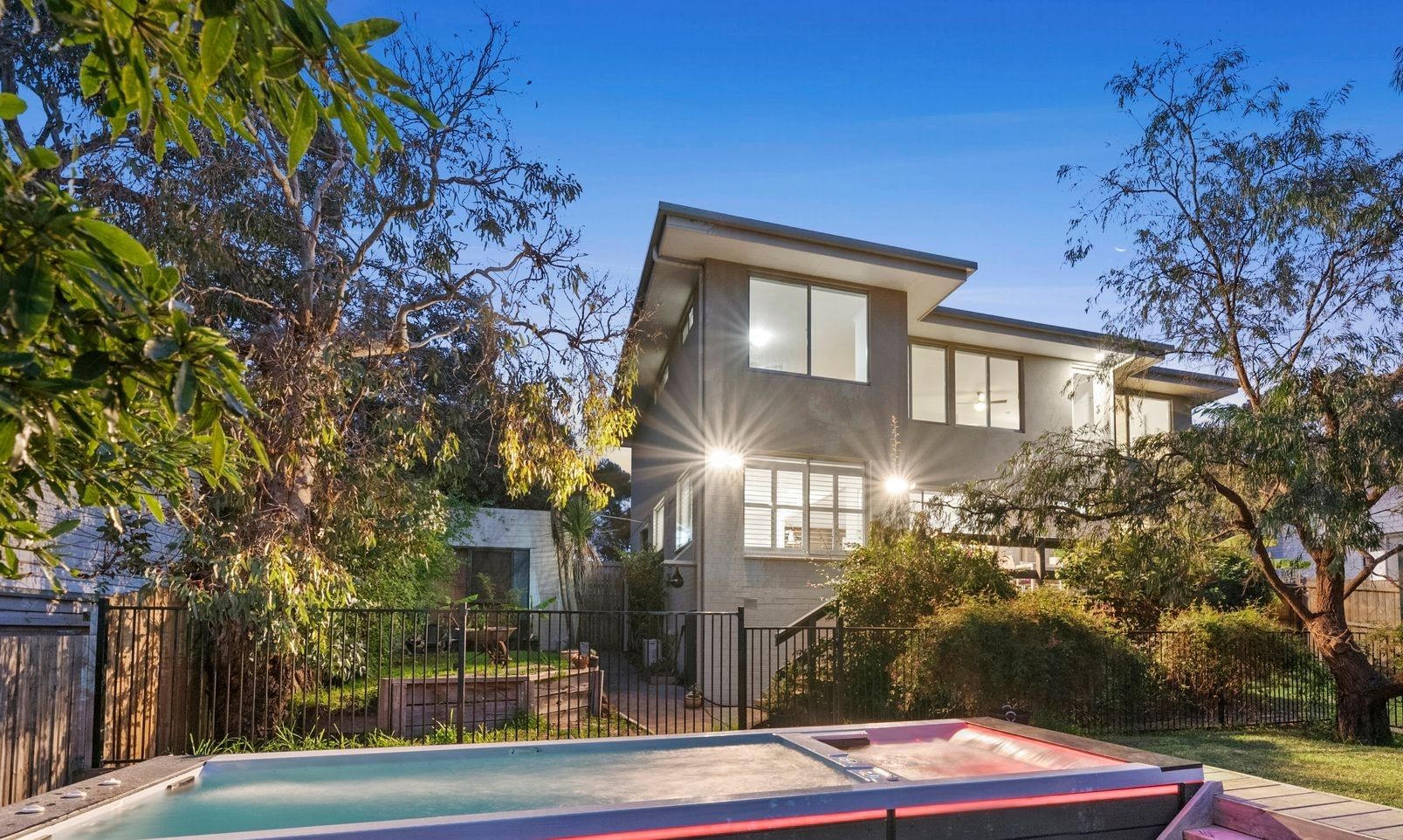 8 Epworth Street, Ocean Grove Property History & Address Research