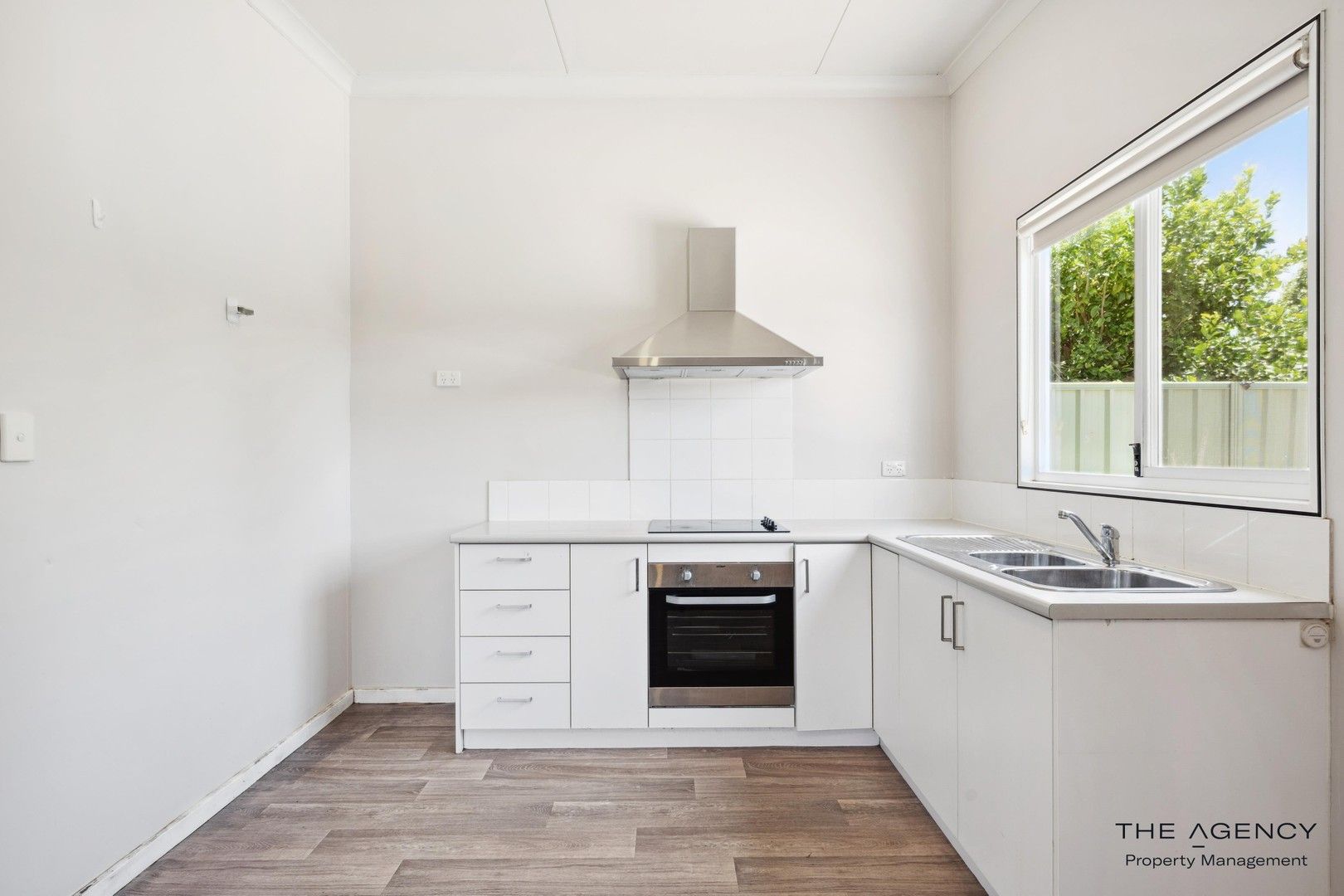 2 bedrooms House in 14A Leumeah ARMADALE WA, 6112