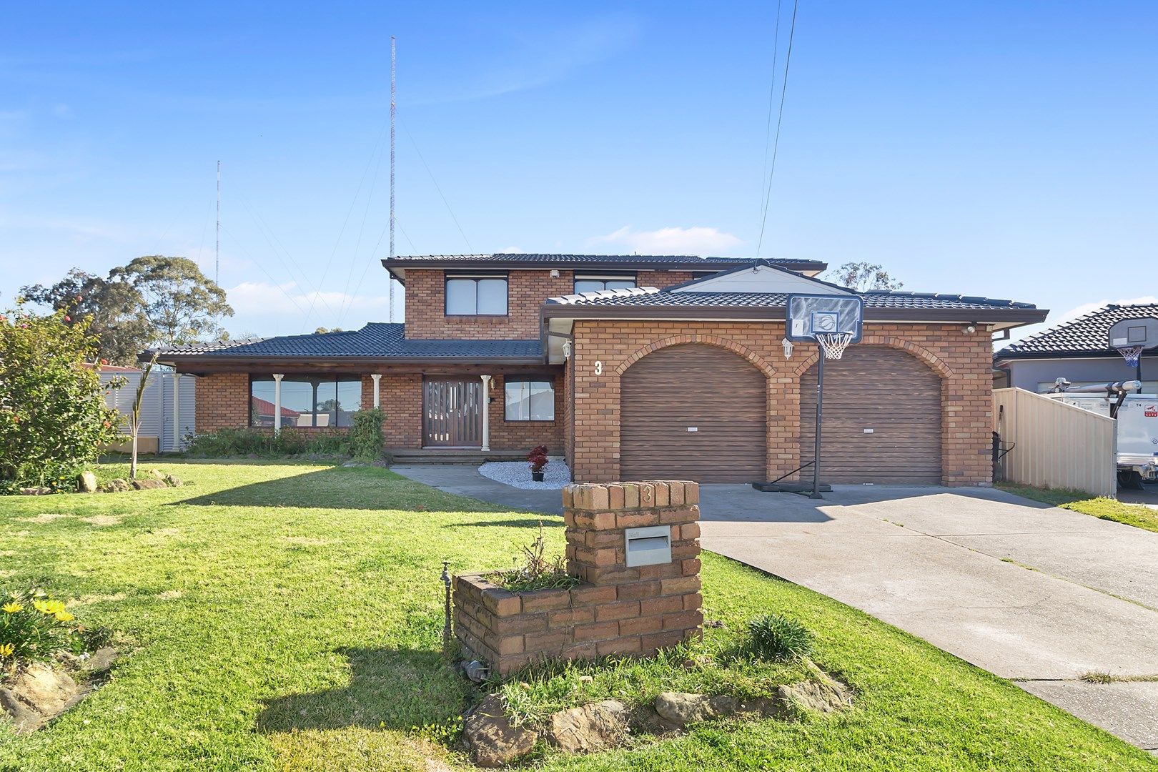 3 Lady Penrhyn Close, Lurnea NSW 2170, Image 0