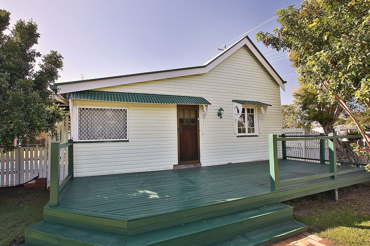 31 Cafferky Street, One Mile QLD 4305, Image 0