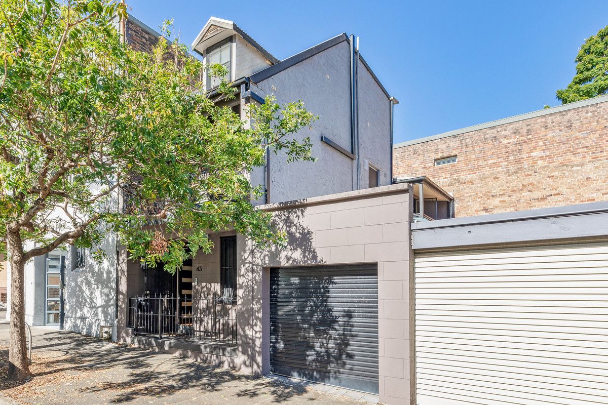 3 bedrooms House in 43 Burton Street DARLINGHURST NSW, 2010