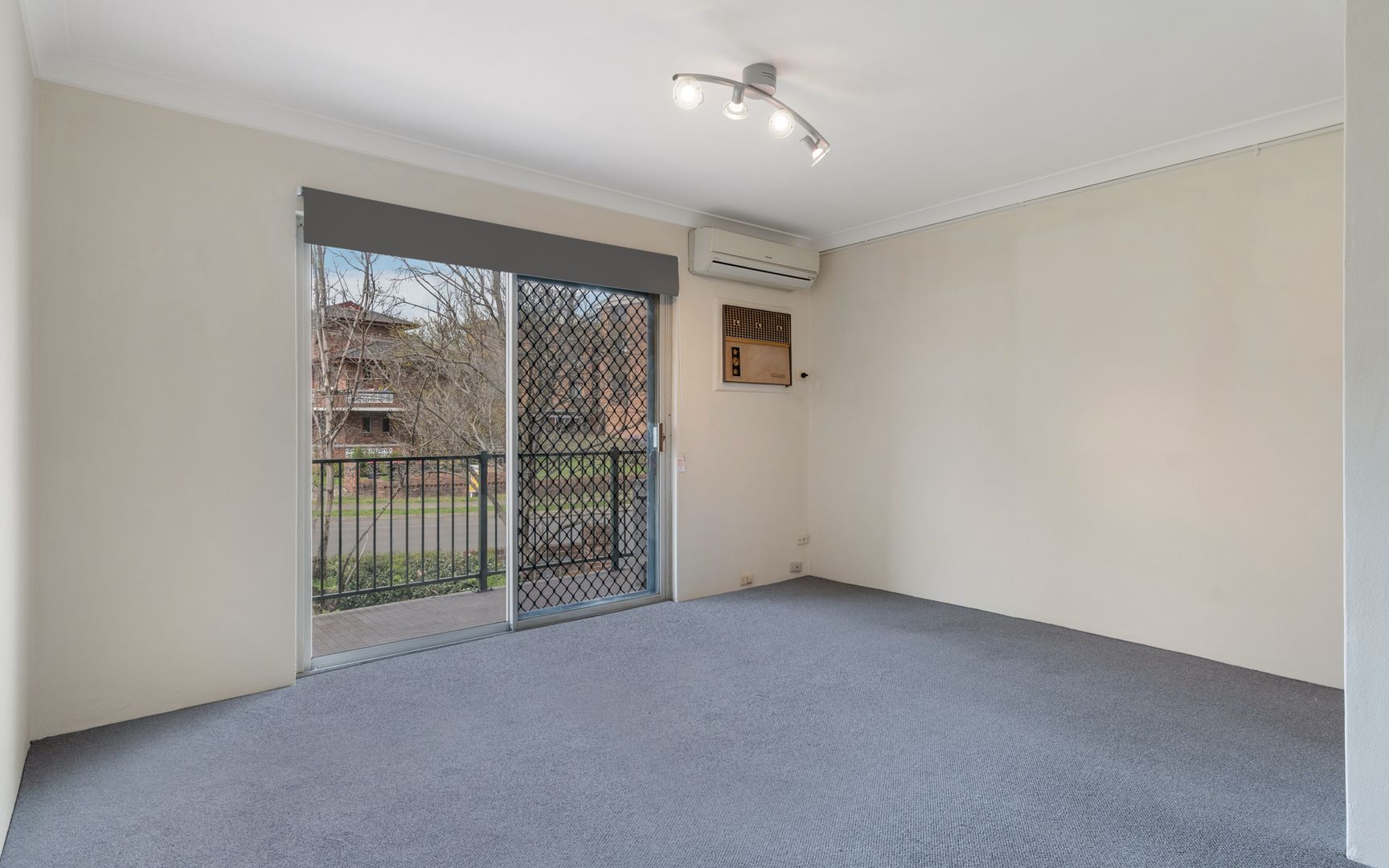 3/21 Castlereagh Street, Penrith NSW 2750, Image 2