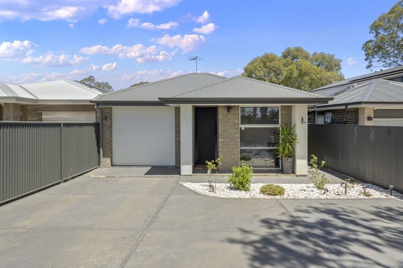 3 bedrooms House in 75A Pratt Avenue POORAKA SA, 5095