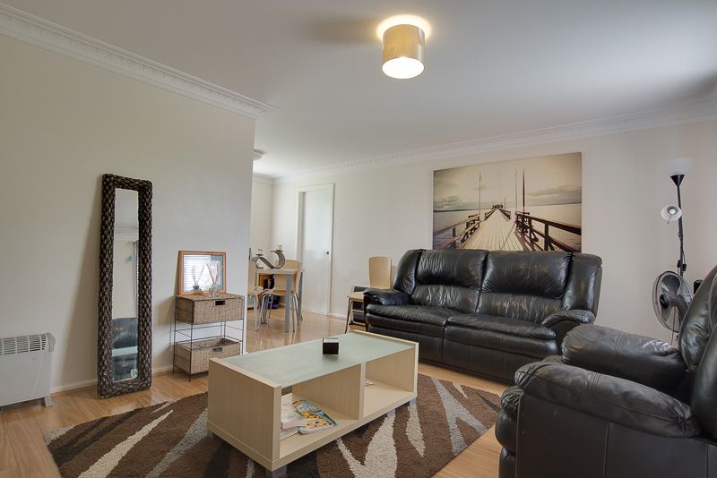 29 Anzac Place, Orange NSW 2800 House For Rent 470 Domain