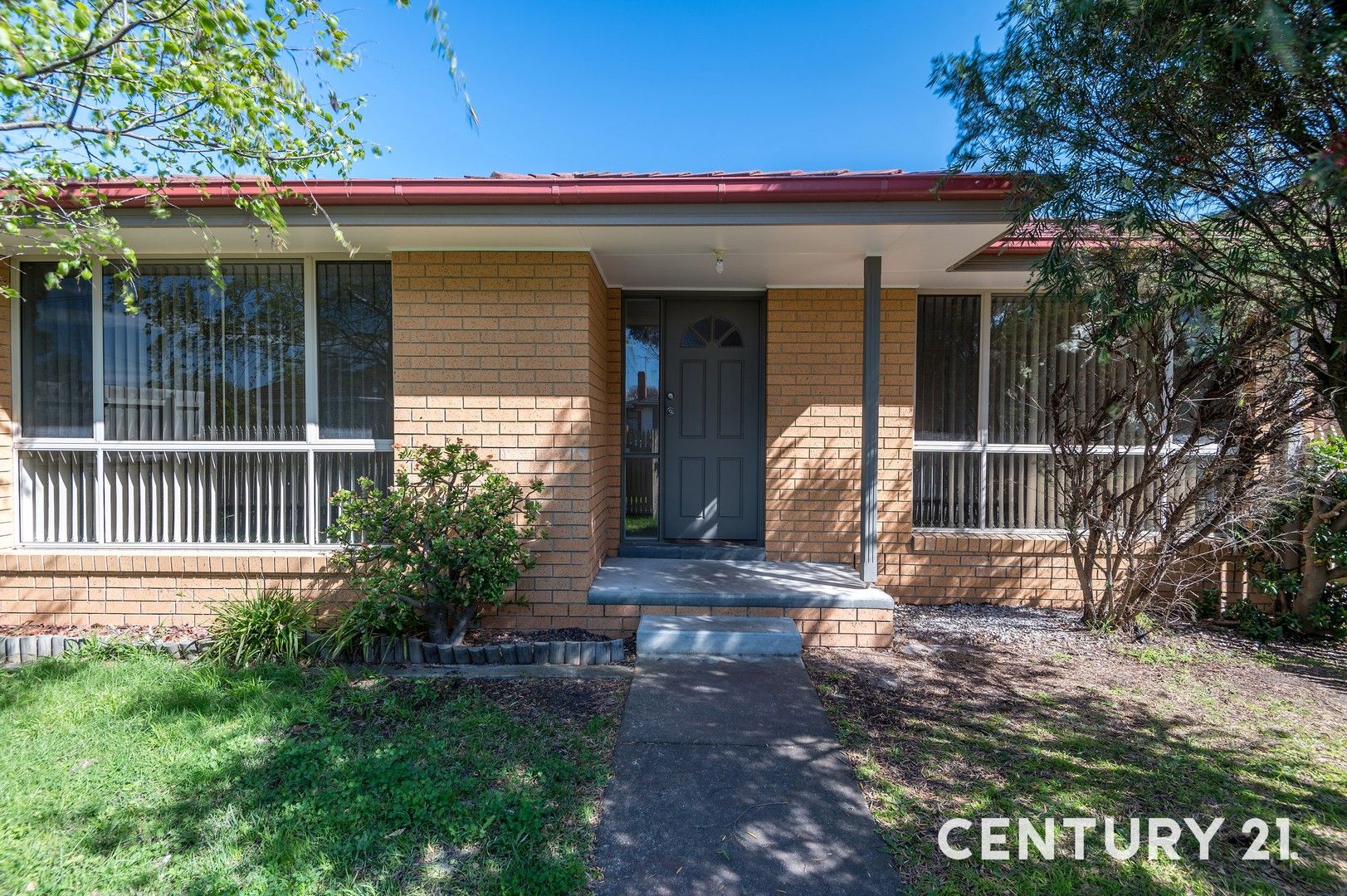 3 bedrooms Apartment / Unit / Flat in 36 Second Street CLAYTON SOUTH VIC, 3169