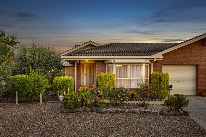 Picture of 2/20 Roseberry Avenue, KEILOR DOWNS VIC 3038