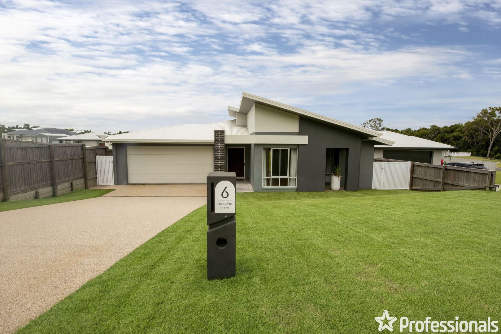 6 Rosalind Vista, Richmond QLD 4740, Image 1