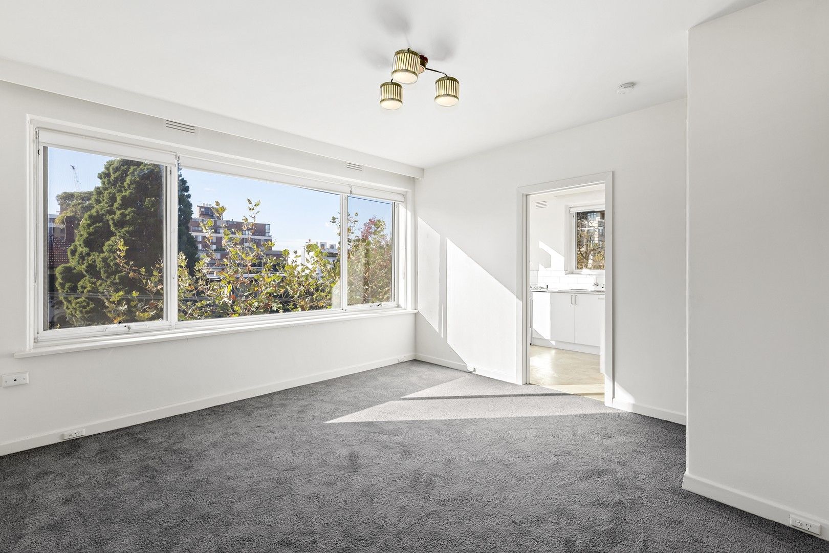 1 bedrooms Apartment / Unit / Flat in 15/273 Williams Road SOUTH YARRA VIC, 3141