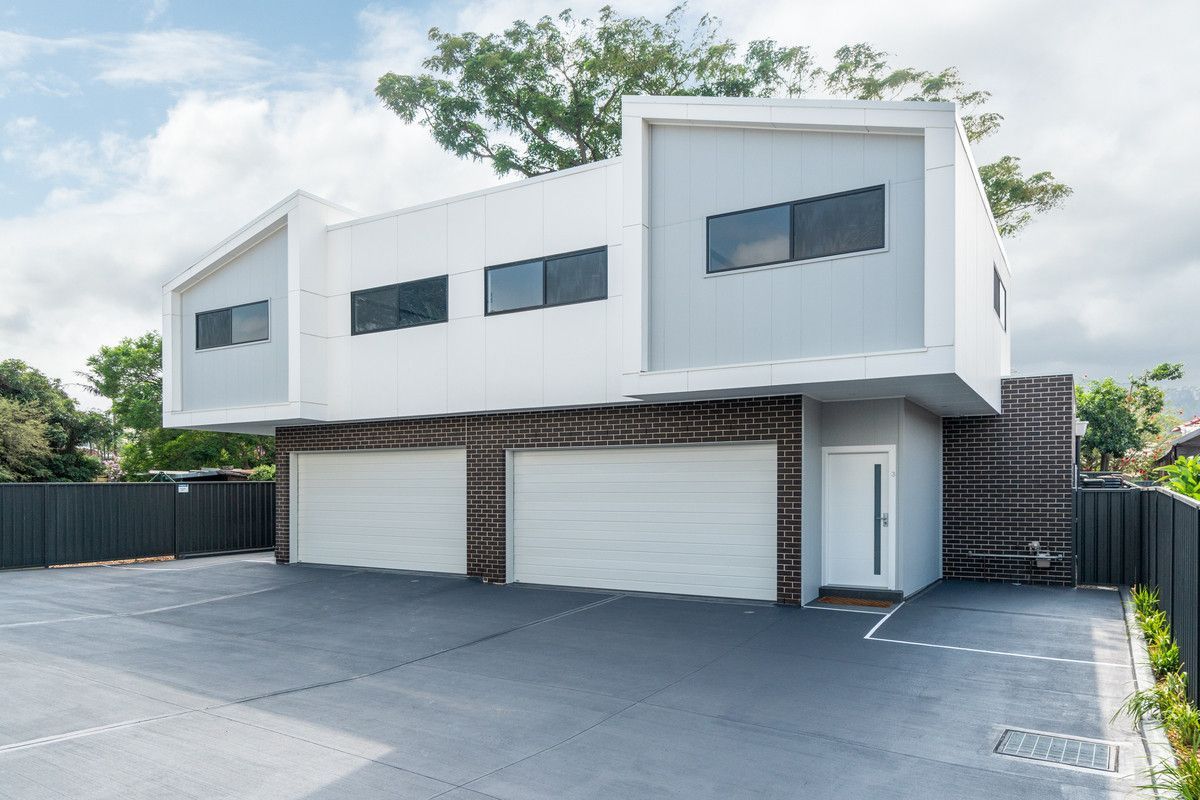 3 bedrooms Townhouse in 3/110 Lakeview Street SPEERS POINT NSW, 2284