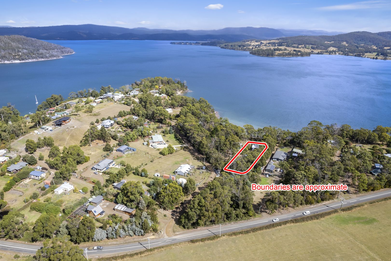 12 Glovers Road, Deep Bay TAS 7112, Image 1