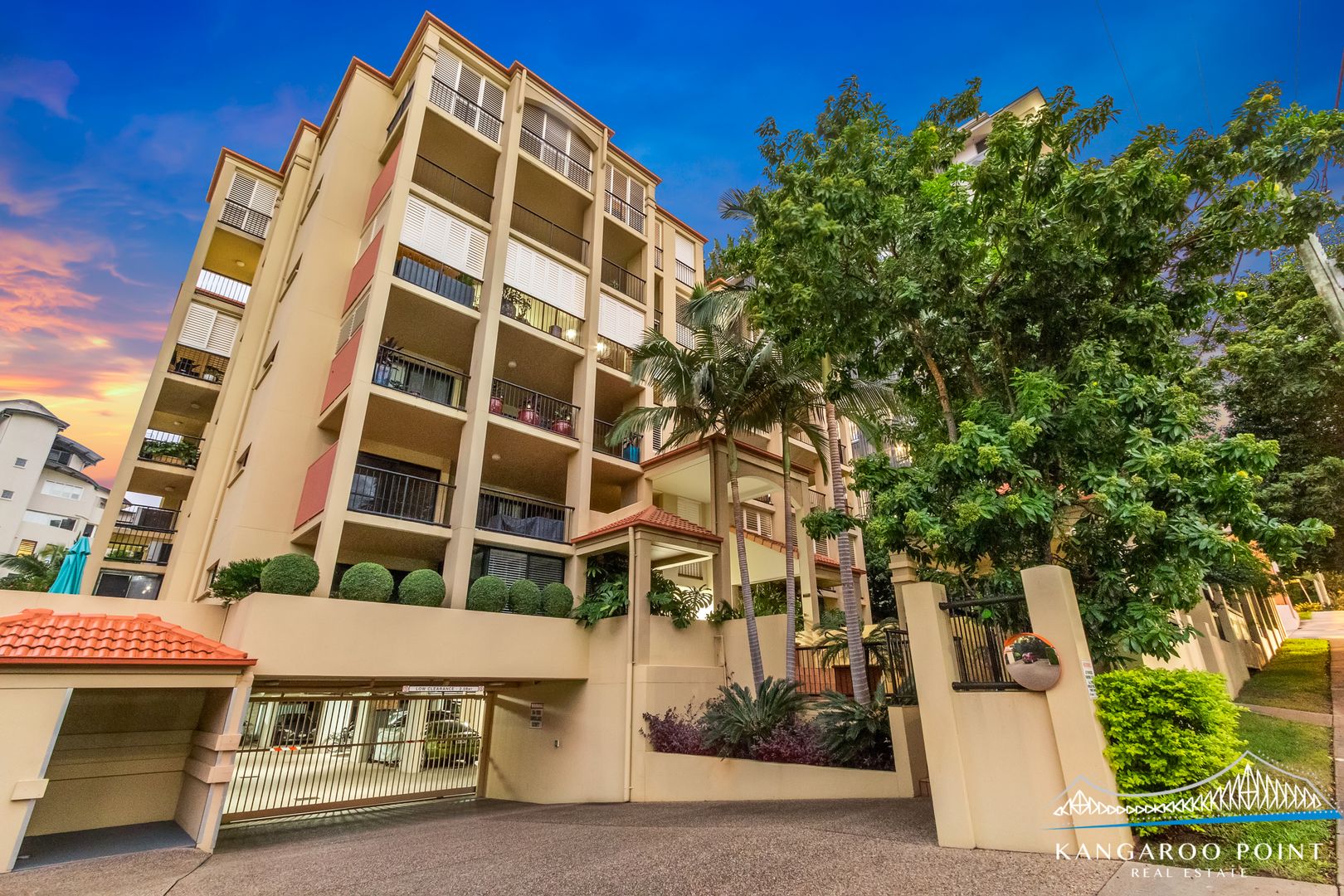 20/64 Lambert Street, Kangaroo Point QLD 4169, Image 2