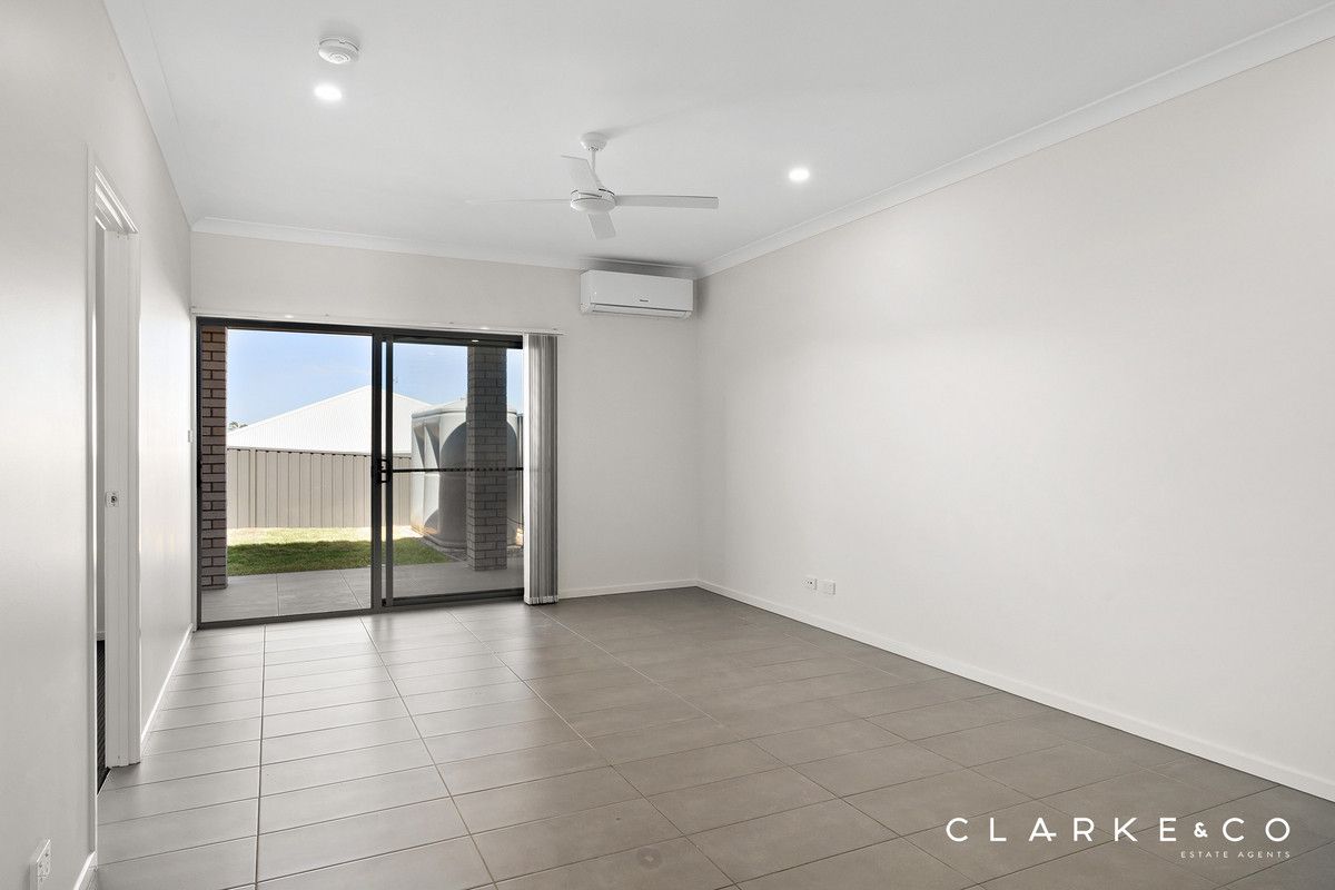 2/14 Dodworth Street, Farley NSW 2320, Image 2