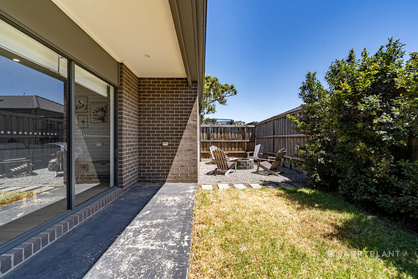 Image 10