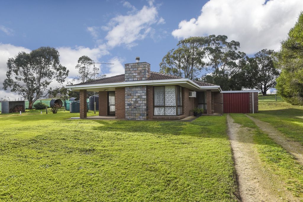 687 Bishop Road, Worrolong SA 5291, Image 0