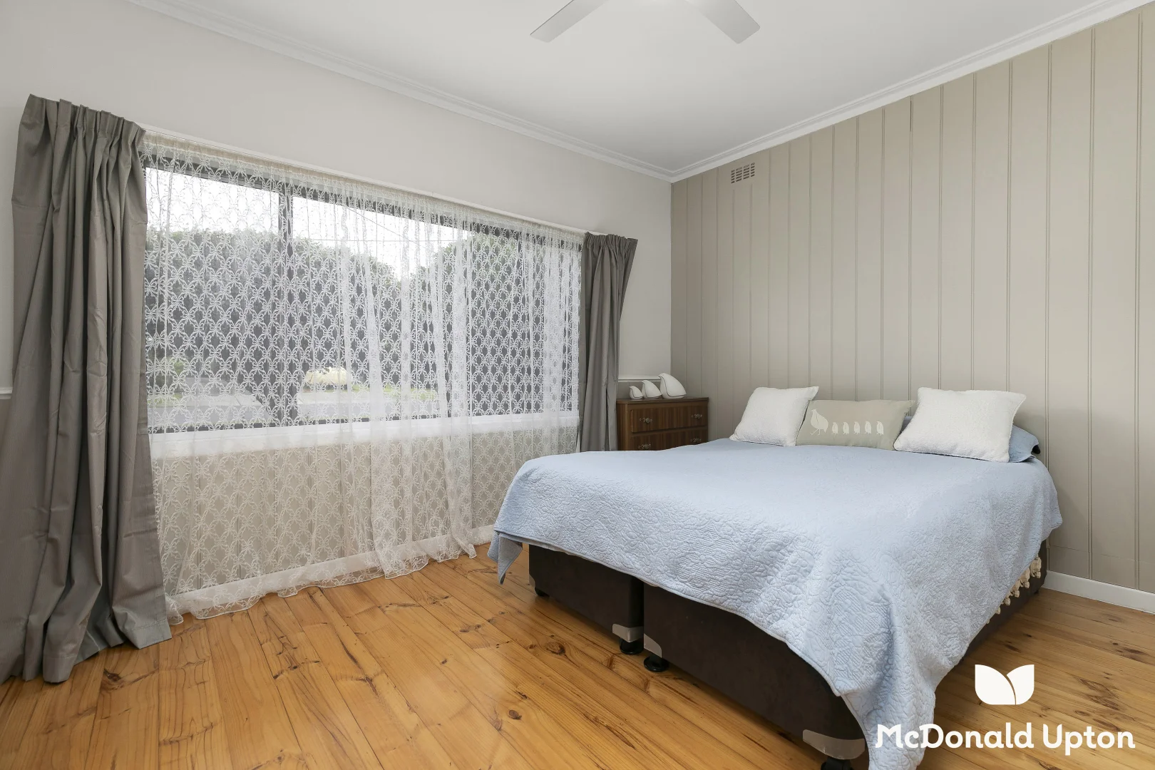 Additional image 11 of 8 Dagonet Street, Strathmore VIC 3041