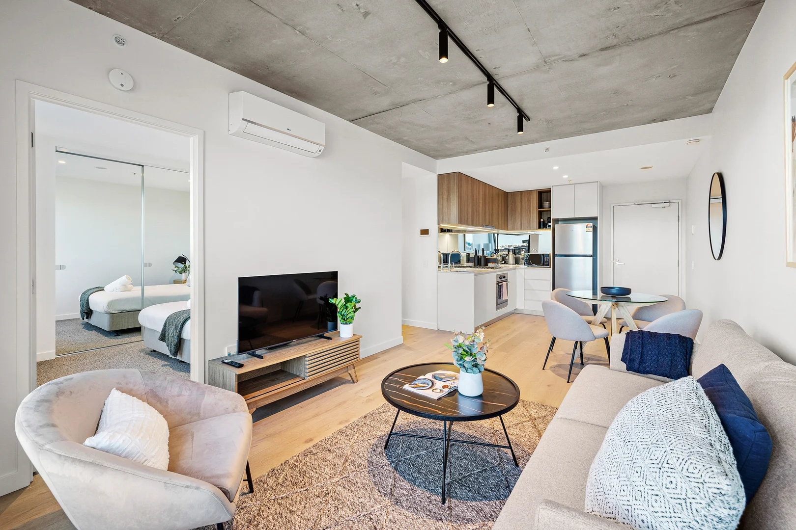 Additional image 2 of 709/43 Hancock St, Southbank VIC 3006