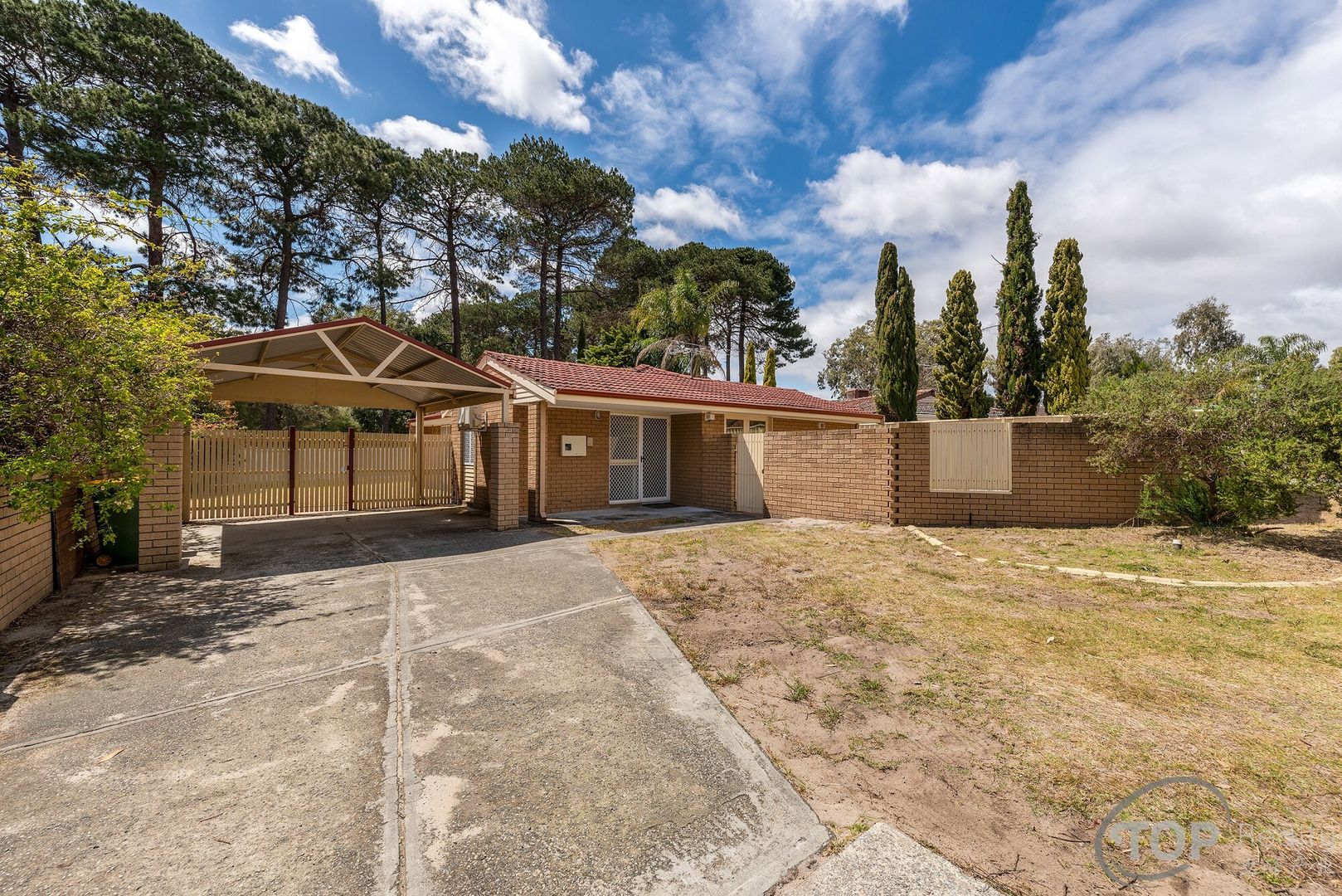 83 Walanna Drive, Karawara WA 6152, Image 1