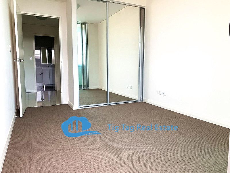 3 bedrooms Apartment / Unit / Flat in 802/1 Church Avenue MASCOT NSW, 2020