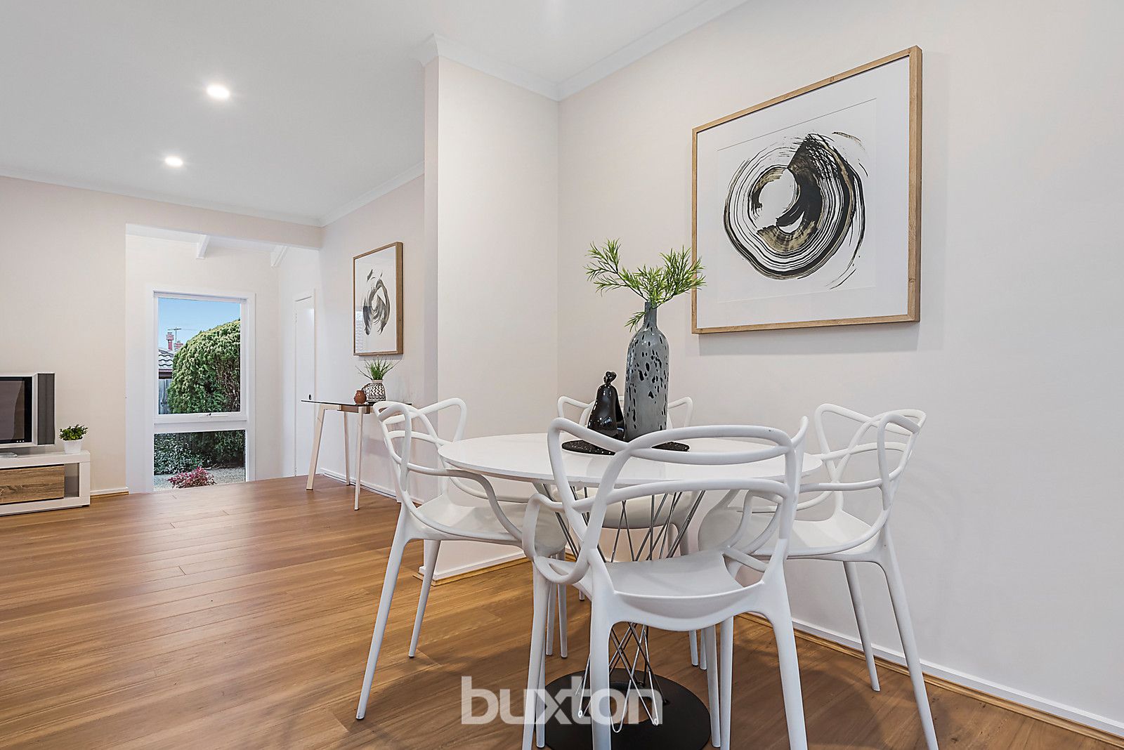 2/7 May Park Avenue, Ashwood VIC 3147, Image 2