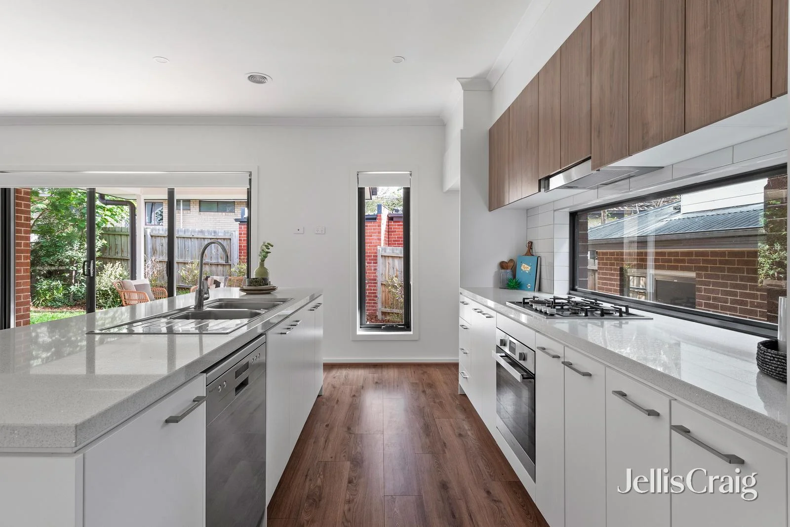 Additional image 2 of 2/93 Hull Road, Croydon VIC 3136