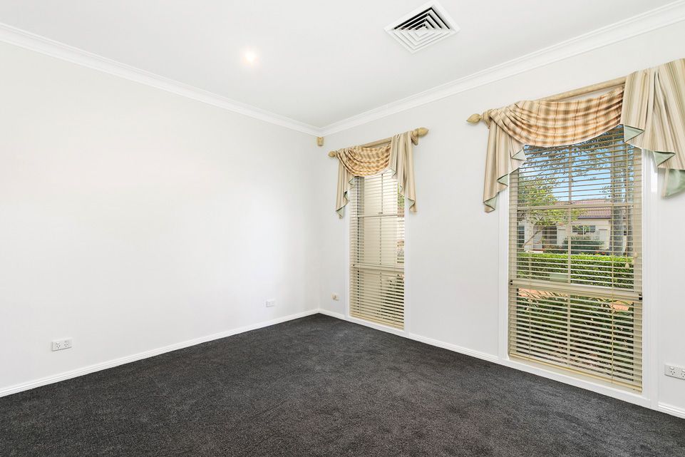 2/1-9 Hillcrest Drive, St Ives NSW 2075, Image 2