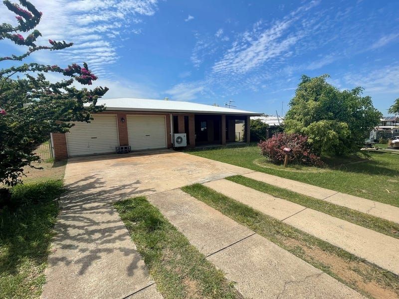 4 bedrooms House in 16 Dawes Street KAWANA QLD, 4701