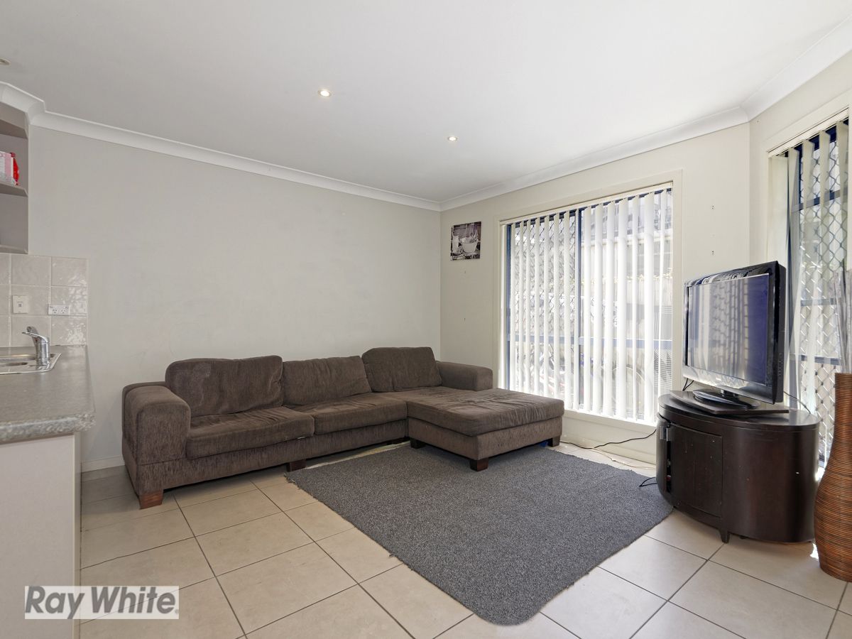 2/42 Livermore Street, Redcliffe QLD 4020, Image 2