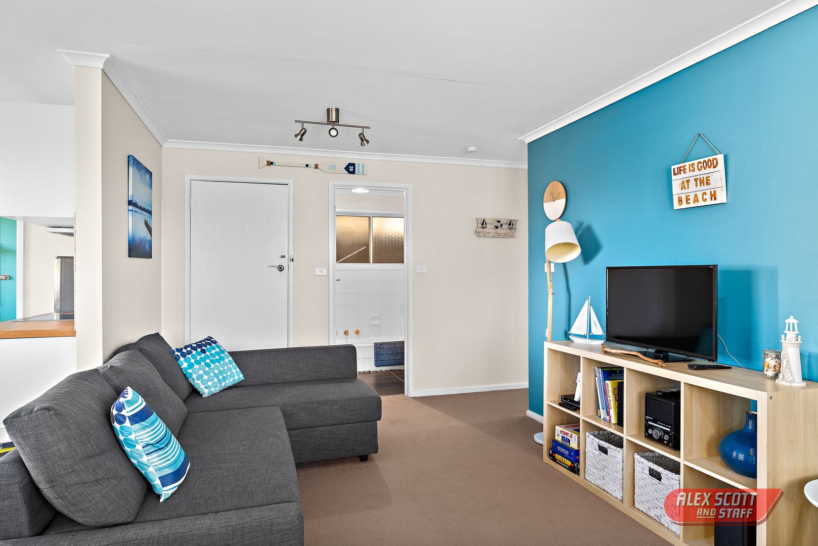 1/110 The Esplanade, Surf Beach VIC 3922, Image 2