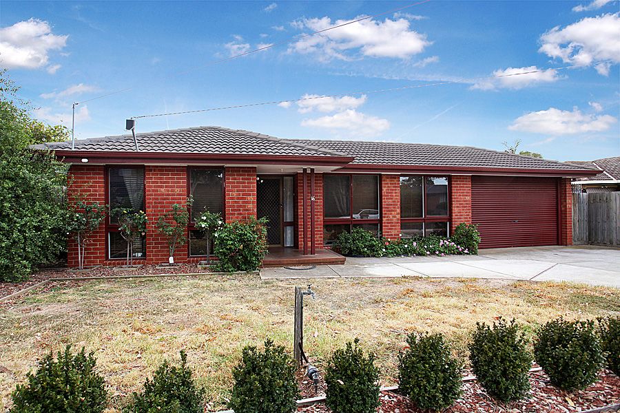 16 Roberts Avenue, Hoppers Crossing VIC 3029, Image 1