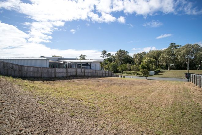 Picture of 14 Caroval Drive, RURAL VIEW QLD 4740