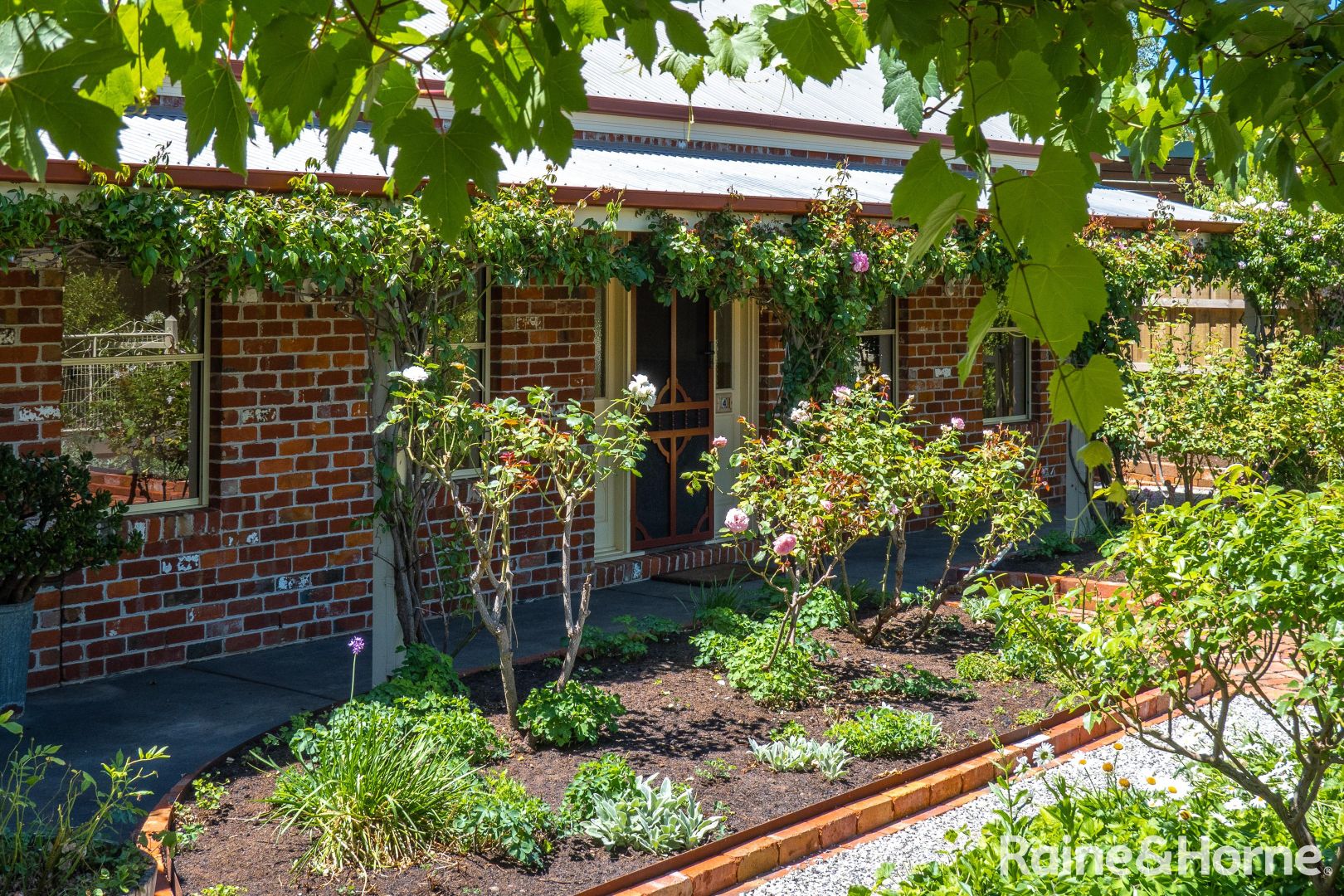 4 Rimfire Court, New Gisborne VIC 3438, Image 1