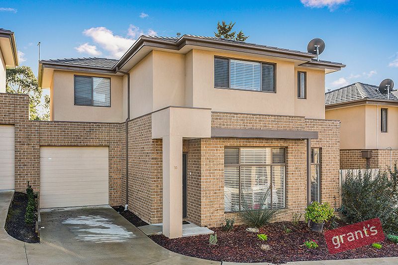 10/10-12 Innes Court, Berwick VIC 3806, Image 0