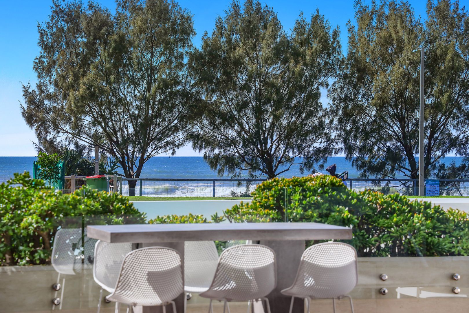 1/142 Marine Parade, Miami QLD 4220, Image 2