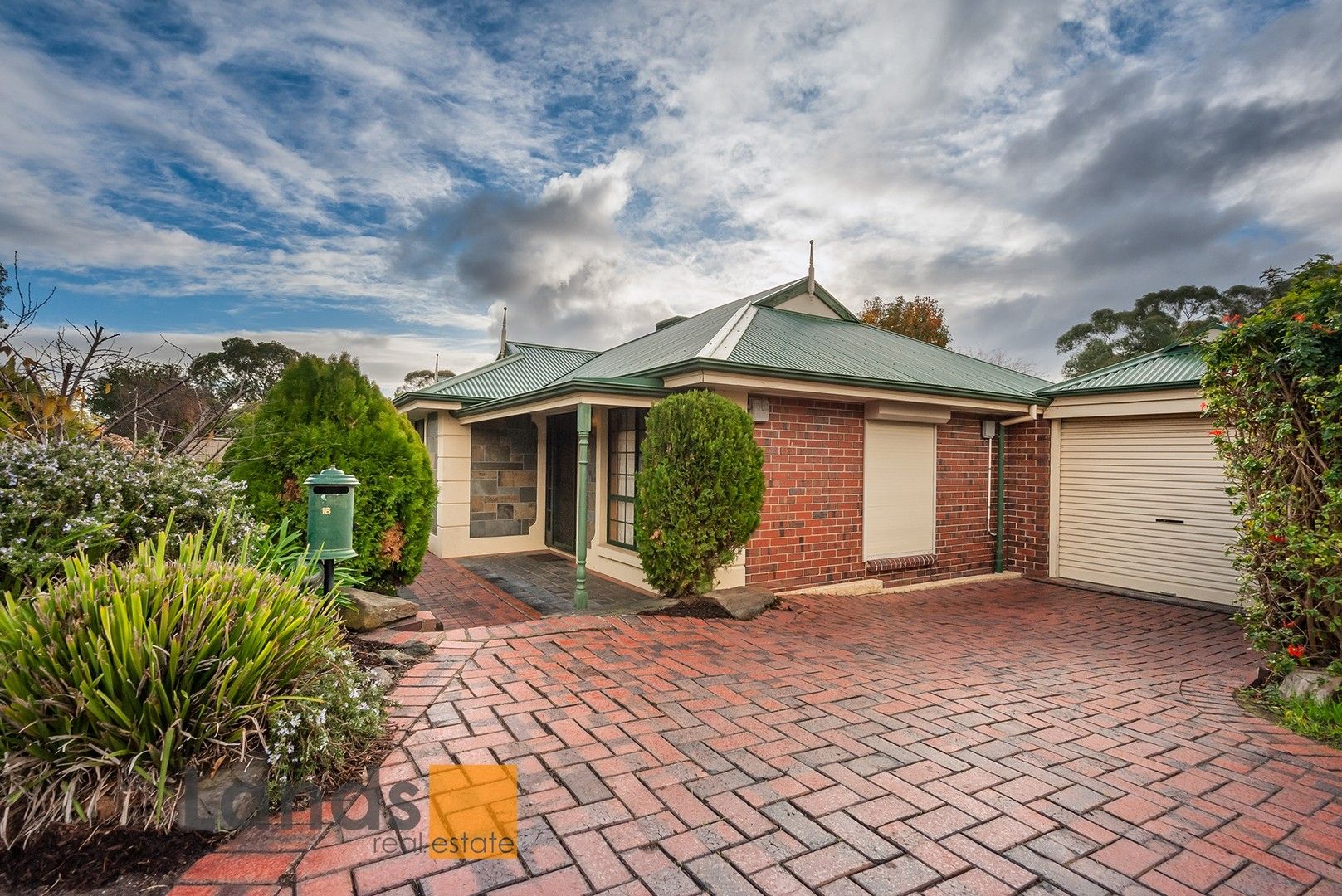 3 bedrooms House in 2/18 Faehse Street MODBURY SA, 5092