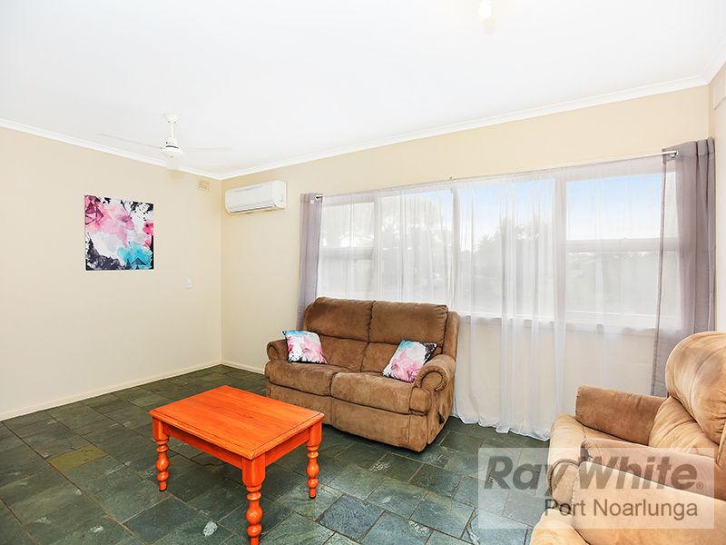 7 Cutmore Street, O'sullivan Beach SA 5166, Image 1