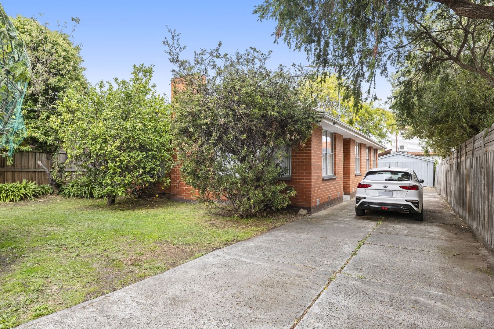 43 Gnarwyn Road, Carnegie VIC 3163, Image 2