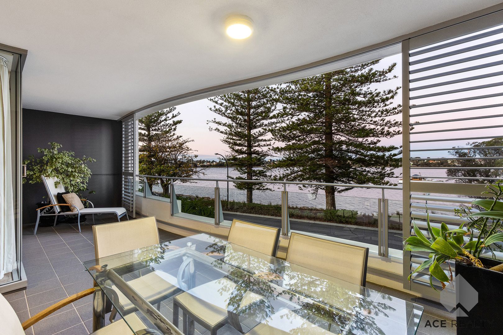 3 bedrooms Apartment / Unit / Flat in  MOUNT PLEASANT WA, 6153