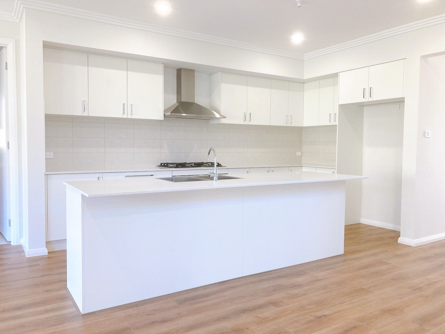 6 bedrooms House in 119 Sandbanks Avenue KELLYVILLE NSW, 2155
