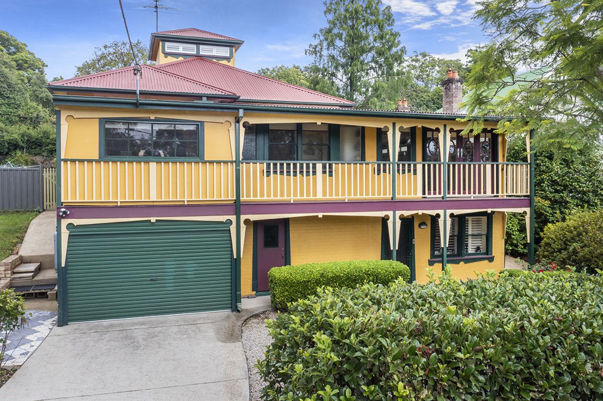 8 Lugano Avenue, Springwood NSW 2777, Image 0