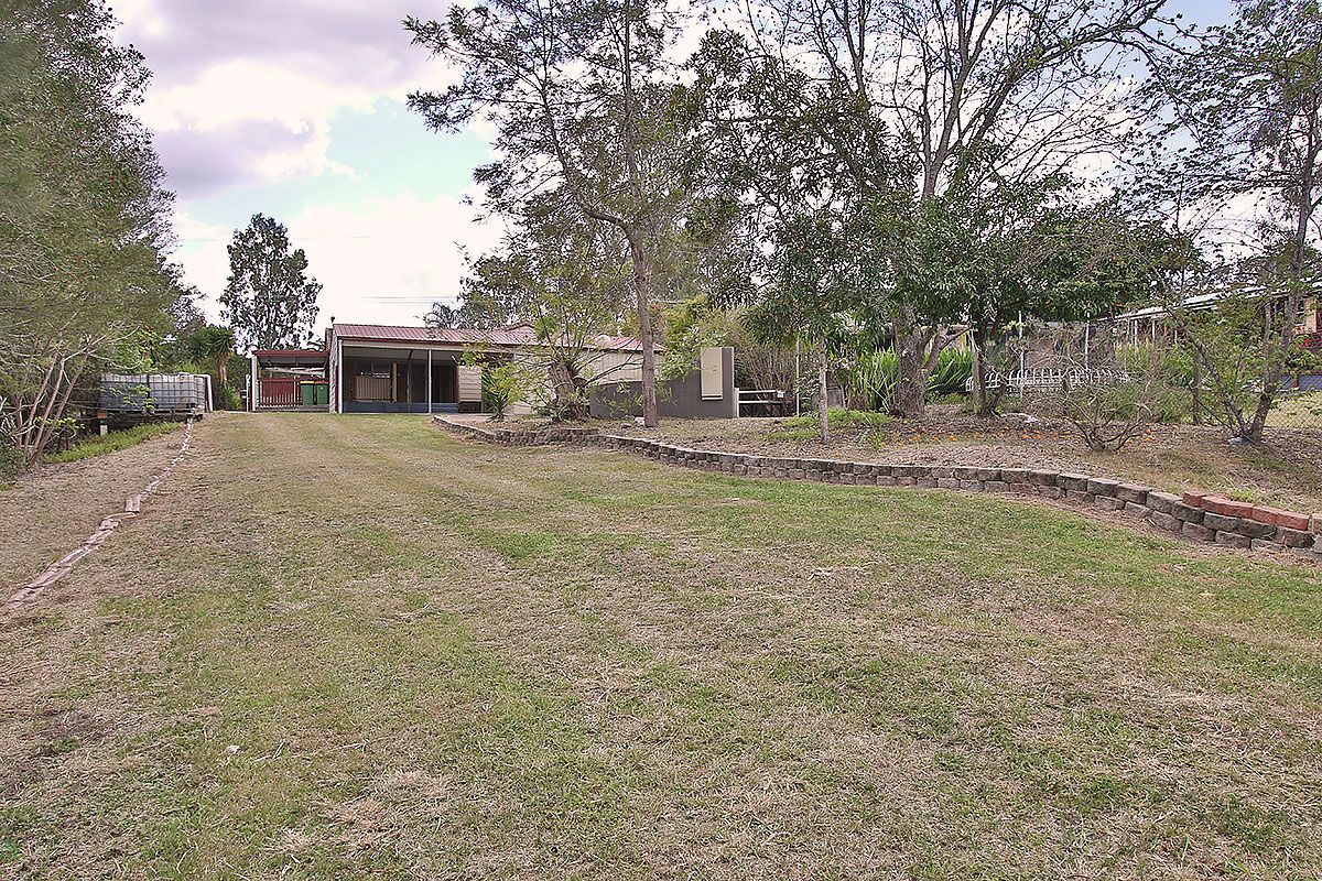 113 Riverside Avenue, Barellan Point QLD 4306, Image 2