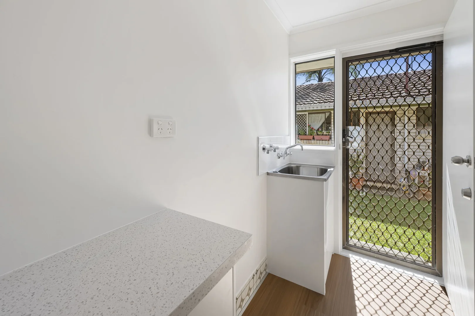Additional image 7 of 1/10 Enid Avenue, Southport QLD 4215