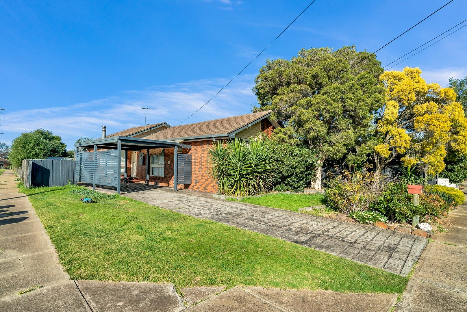 3 bedrooms House in 14 Alkemade Drive MELTON VIC, 3337