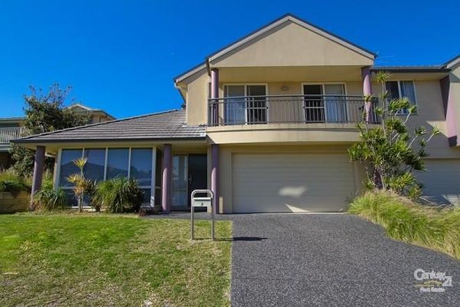 Picture of 2 Callicoma Place, REDHEAD NSW 2290