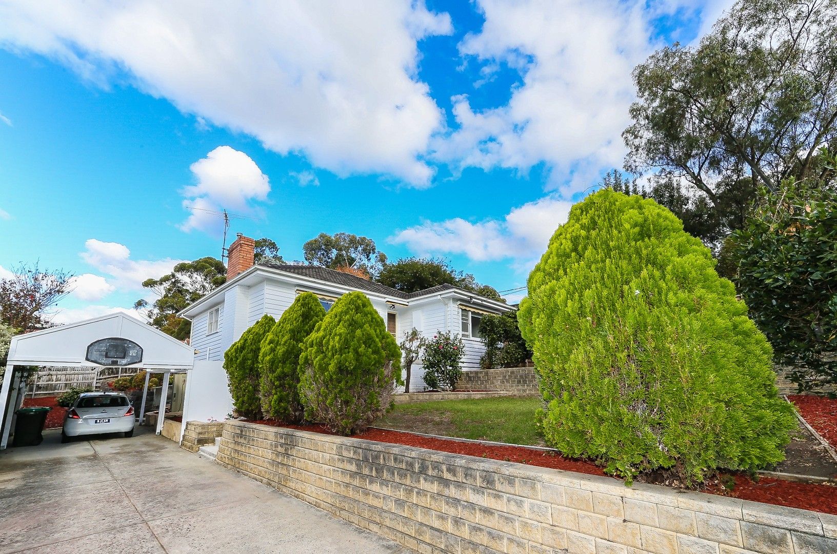 4 bedrooms House in 54 Milne Street TEMPLESTOWE VIC, 3106