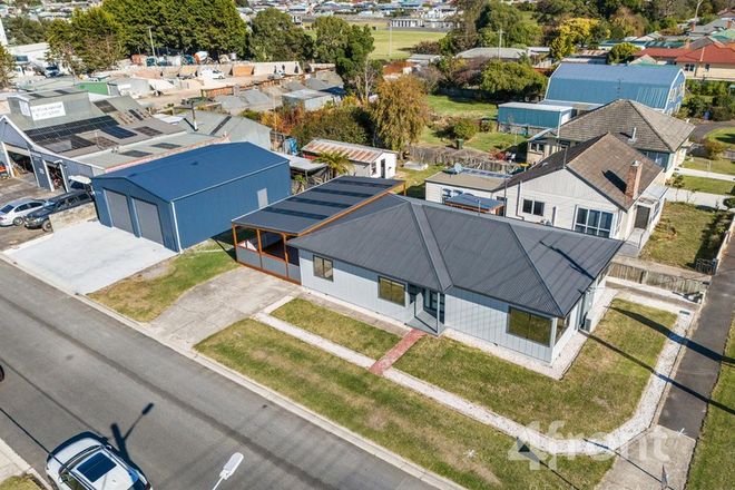 Picture of 60 Eastland Drive, ULVERSTONE TAS 7315