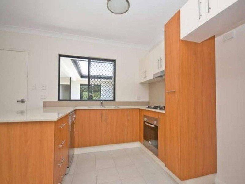 2 bedrooms Apartment / Unit / Flat in 1/18 Seeney Street ZILLMERE QLD, 4034