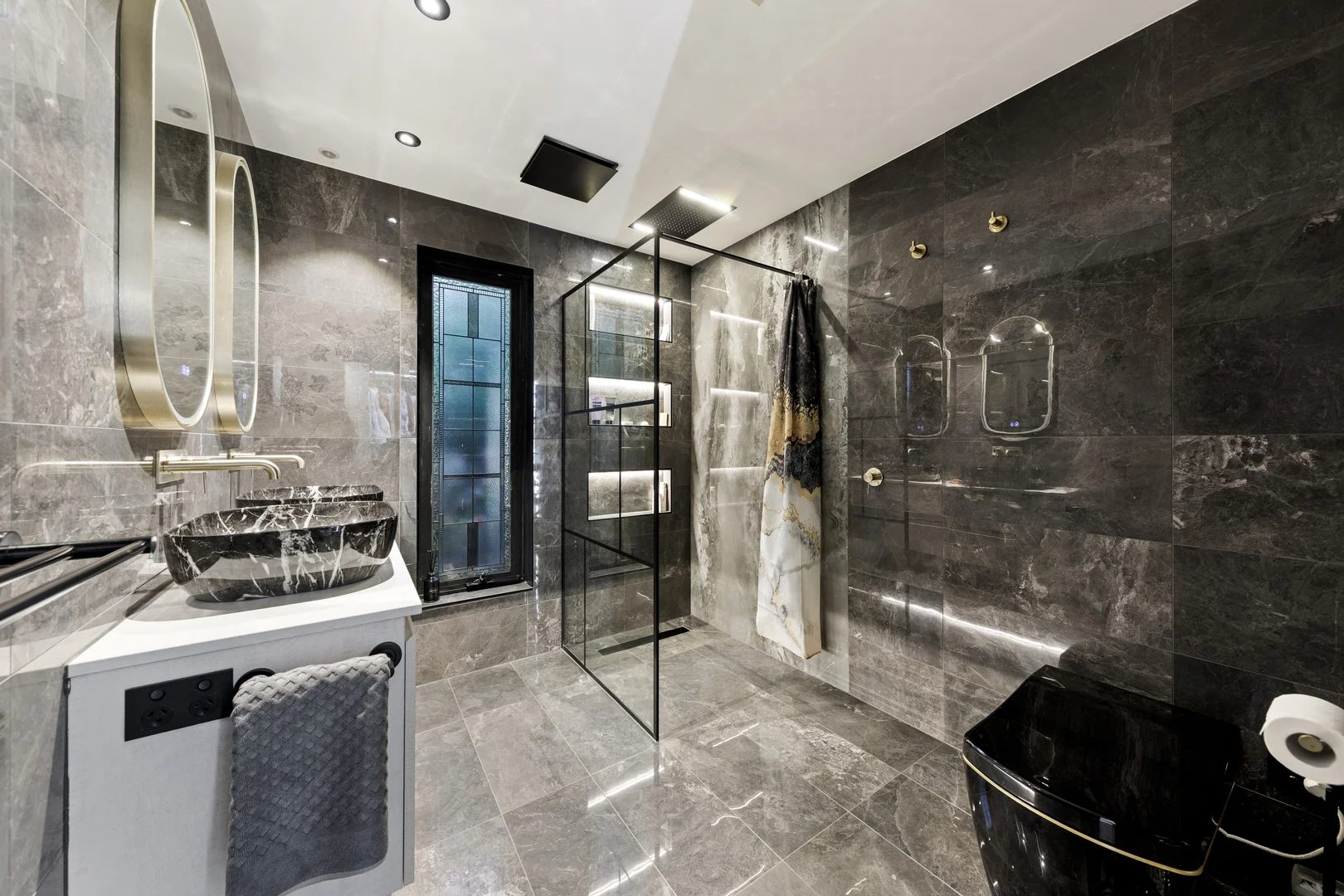 Additional image 17 of 4 Pioneers Crescent, Pakenham VIC 3810