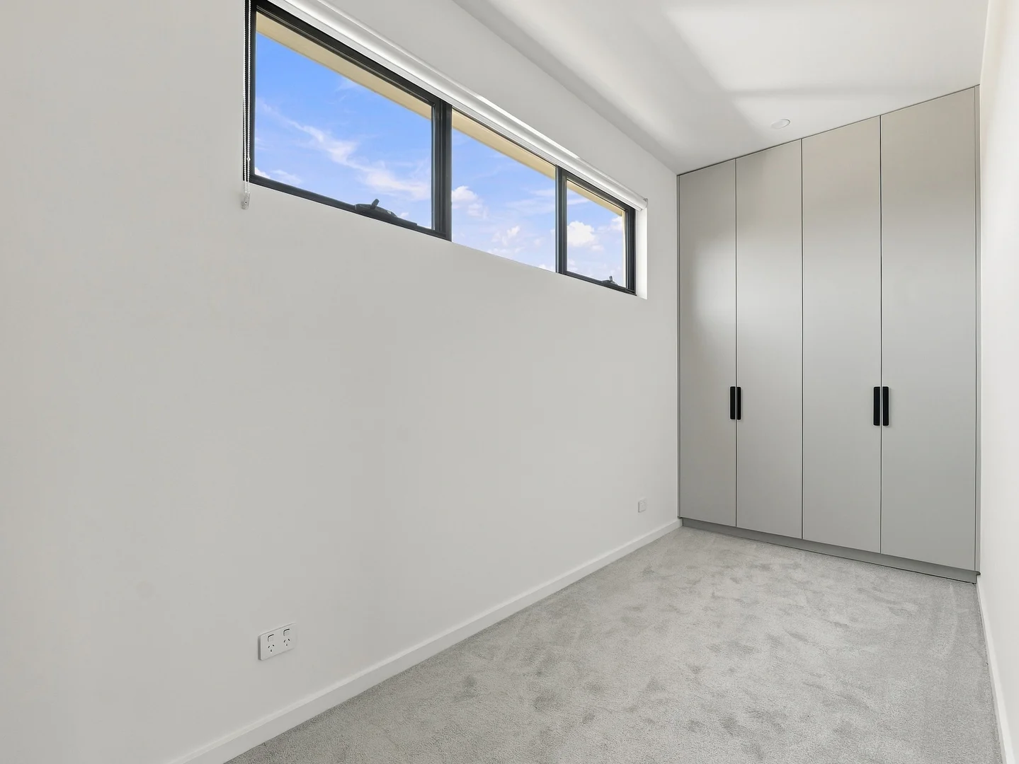 2/87 Rathcown Road, Reservoir VIC 3073 - Townhouse For Rent | Domain