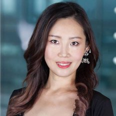 Shannon Yee, Sales representative